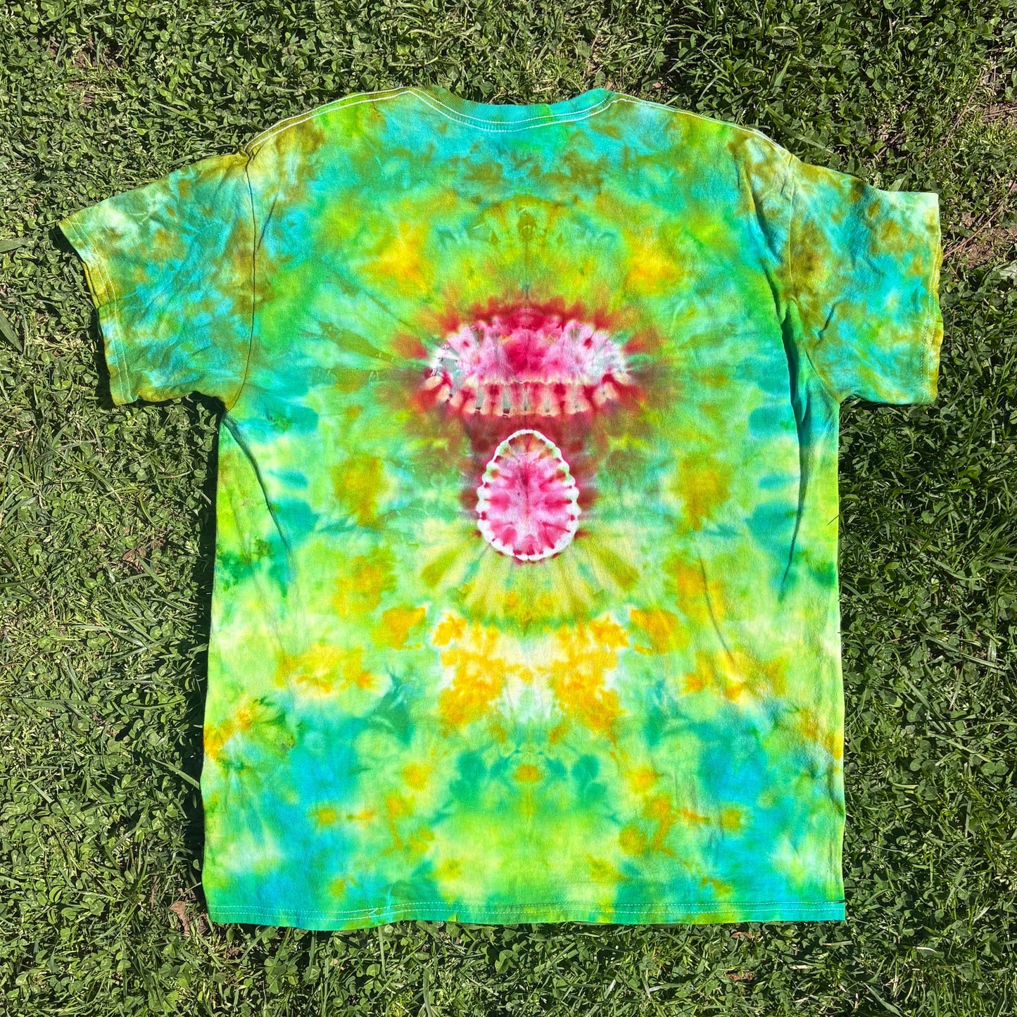 Unisex Green and Pink Hand-Dyed Tie Dye T-shirt - 100% Cotton - L