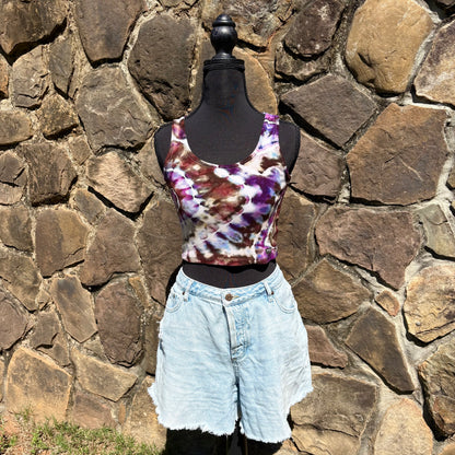Junior Girls Scoop Neck Cropped Tank Top | Hand-Dyed Geode Design