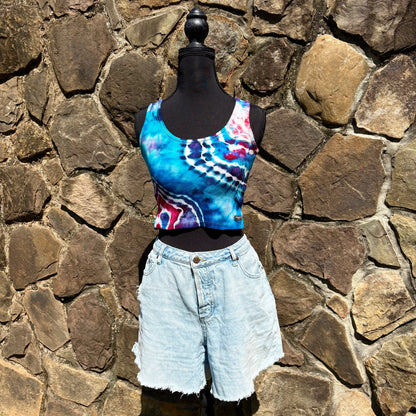 Junior Girls Scoop Neck Cropped Tank Top | Hand-Dyed Geode Design