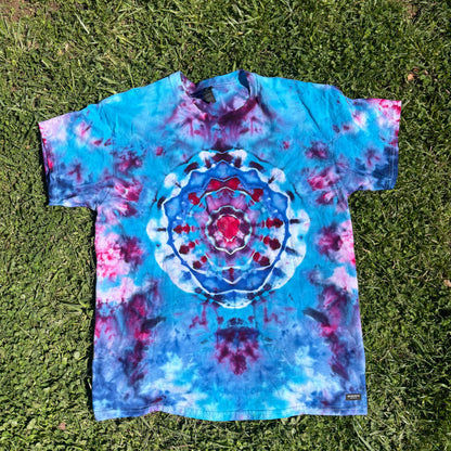 Unisex Blue and Purple Hand-Dyed Tie Dye T-shirt - 100% Cotton - L