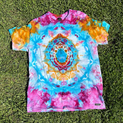 Unisex Blue and Pink Hand-Dyed Tie Dye T-shirt - 100% Cotton - M