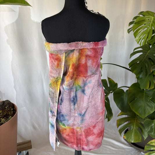 Blush rainbow tie dye bath towel