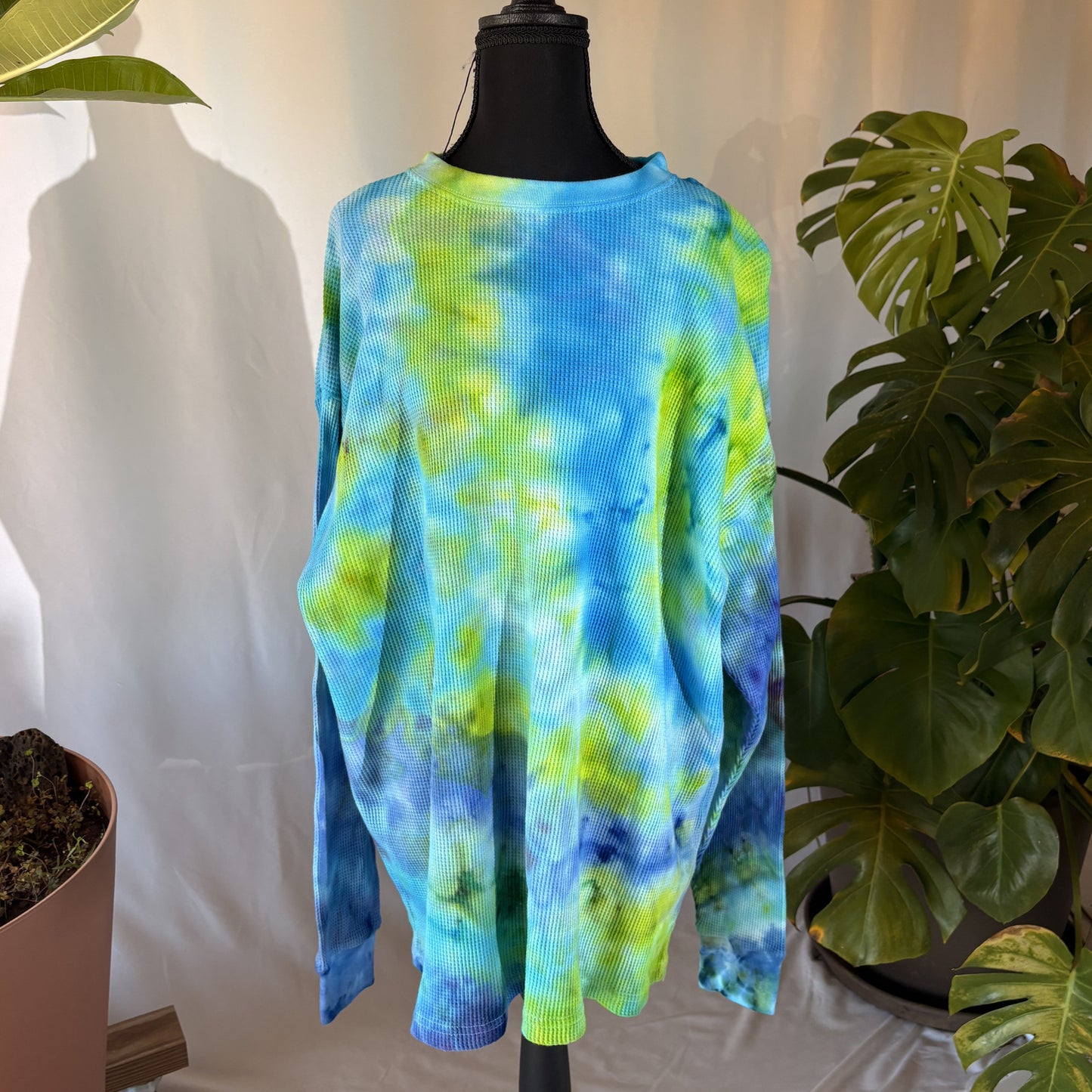Blue green oversized long sleeve tie dye